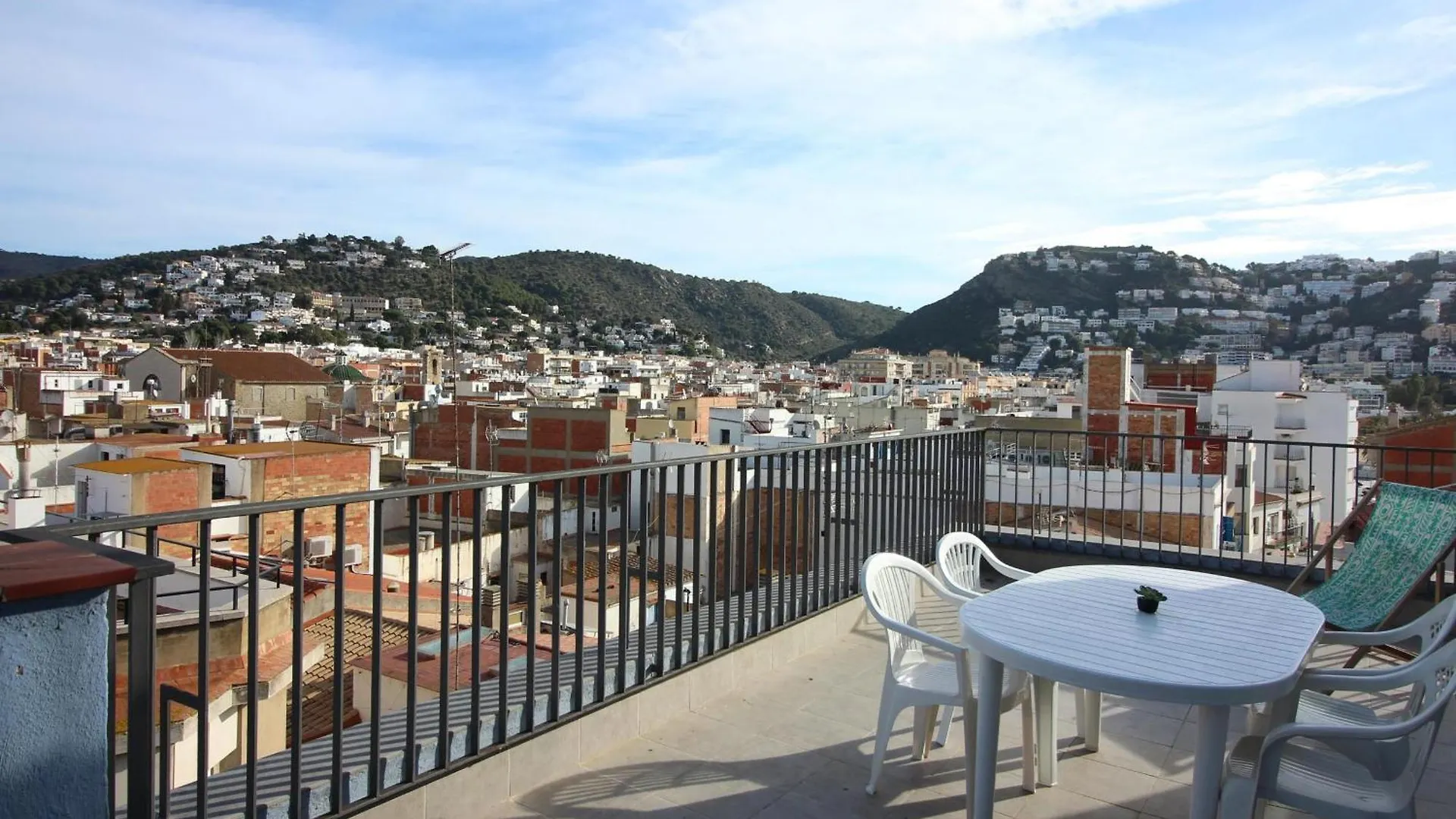 Estrella De Mar 5-1 - Apartamento En El Centro De Roses, A Solo 25M De La Playa. - Es-228-112 Spanien
